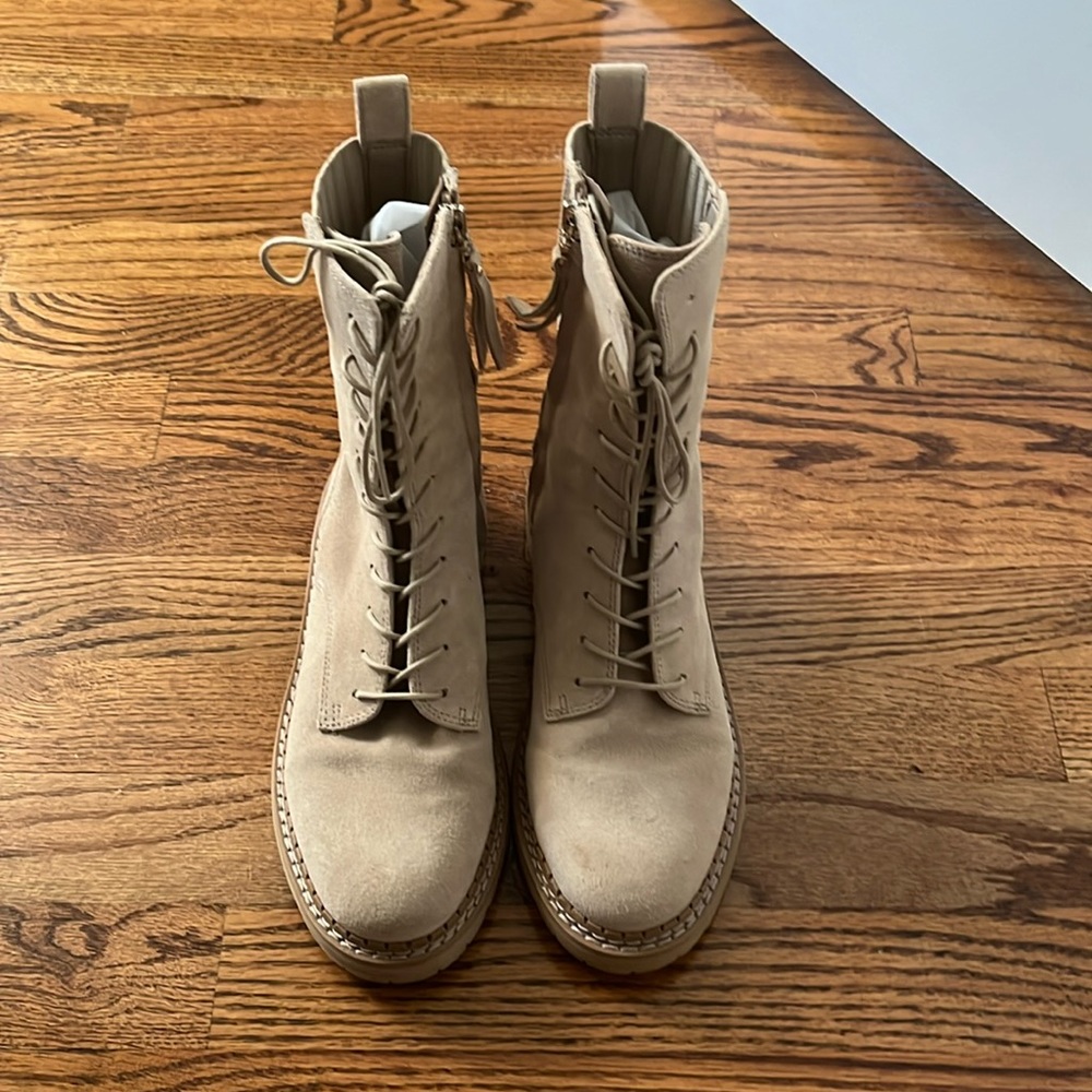Sam Edelman Lex Boot in Sesame